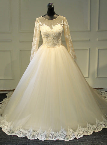 products/modest-wedding-gown-with-sleeves-classic-wedding-gown-wd00392-3.jpg