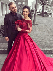 Long red plus on sale size prom dress